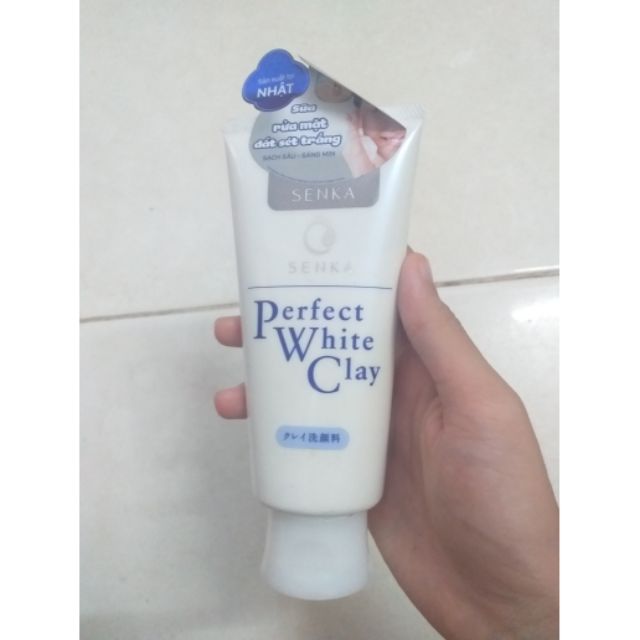 Sữa rửa mặt đất sét trắng senka Perfect White Clay