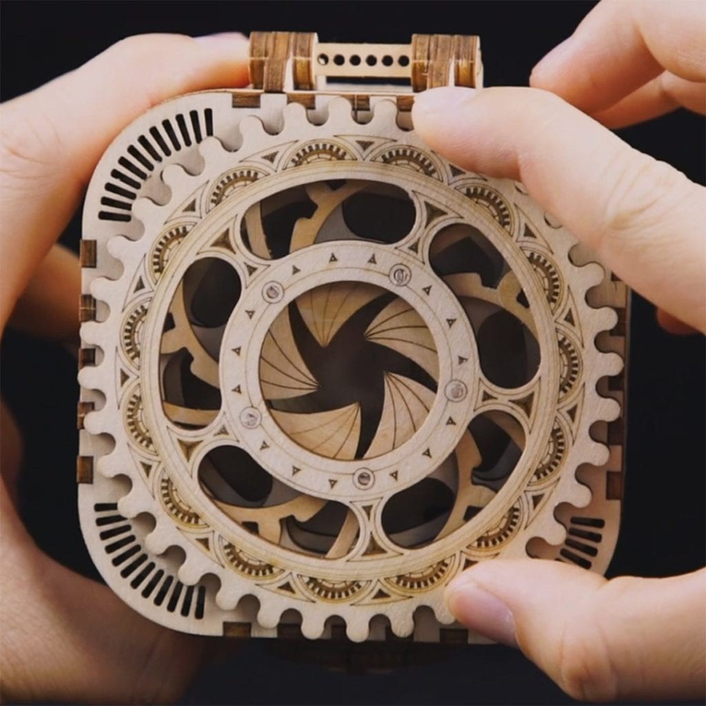 Mô Hình 3D Gỗ Chuyển Động Robotime Hộp Kho Báu  LK502