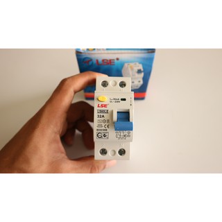 CB chống giật 32A