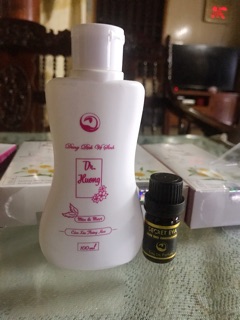 Dung dịch vệ sinh phụ nữ Dr.Huong (TẶNG KÈM NƯỚC HOA BÍM SECRET EVA)