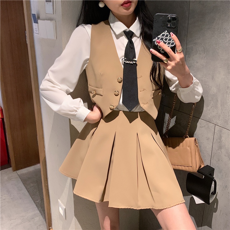 Set áo sơ mi trắng tay dài kèm cà vạt + vest gile croptop không tay + váy ngắn lưng cao xếp ly nâu đen ulzzang