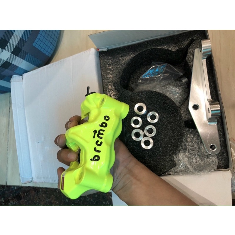 Heo dầu brembo 4 Piss Exciter 150 , Winner xanh lá