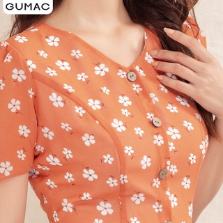 Đầm cổ V đính nút GUMAC DA10131