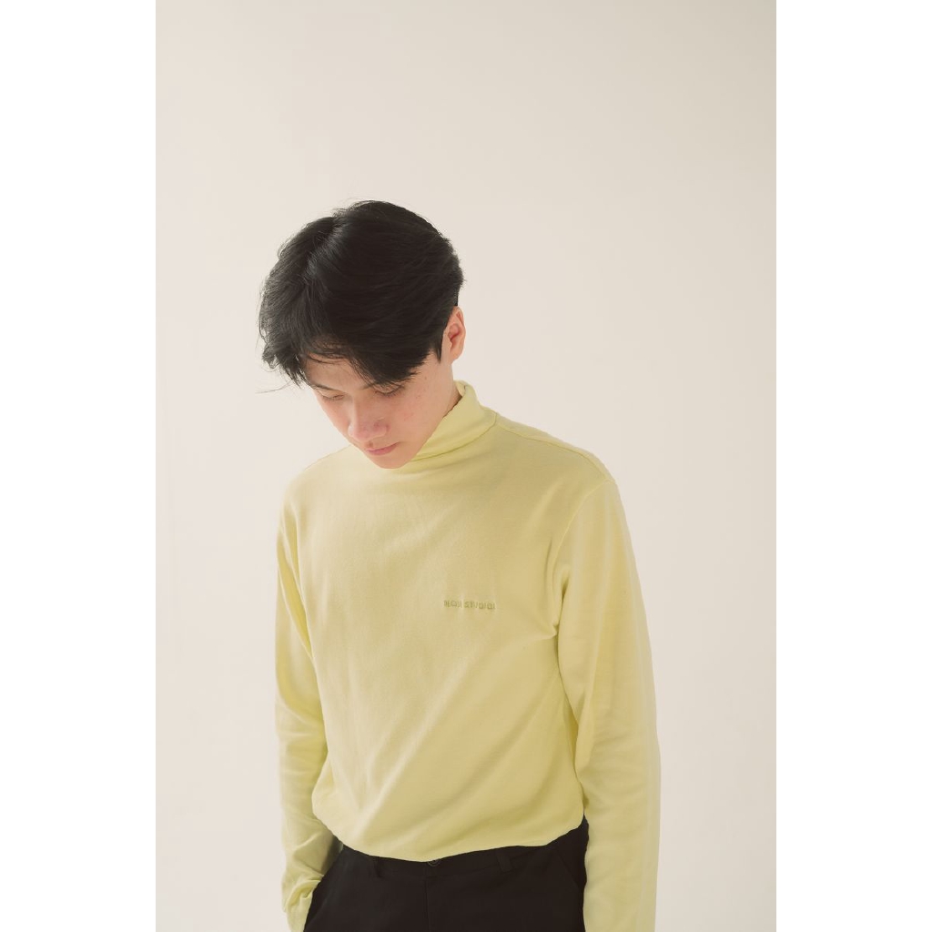 NEON Turtle neck (freesize)