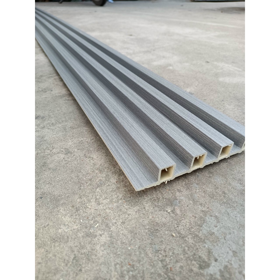 Lam Sóng Gỗ Nhựa 4 Sóng Cao Màu Xám Dài 2,9m