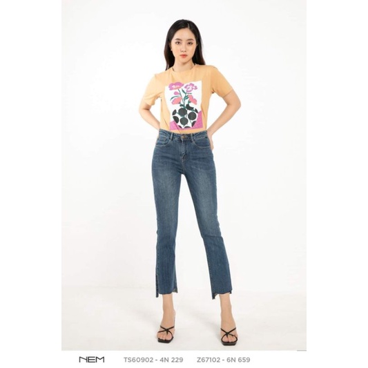 Áo phông nem màu kem nâu size 4.6