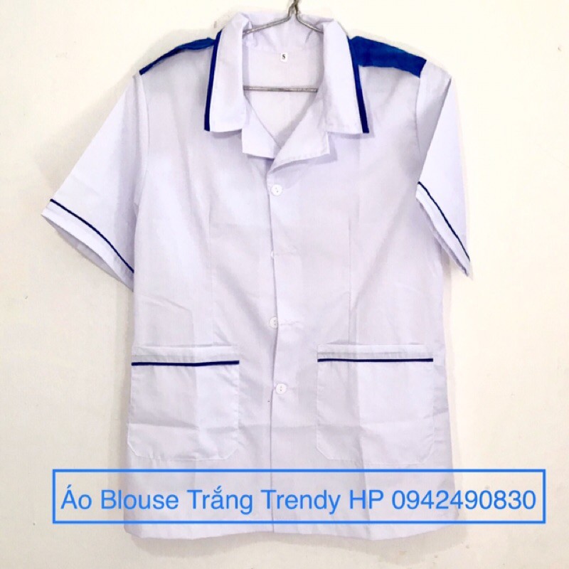 Áo blouse trắng điều dưỡng nam nữ có viền xanh và cầu vai - Áo blu điều dưỡng, y tá cho thực tập sinh