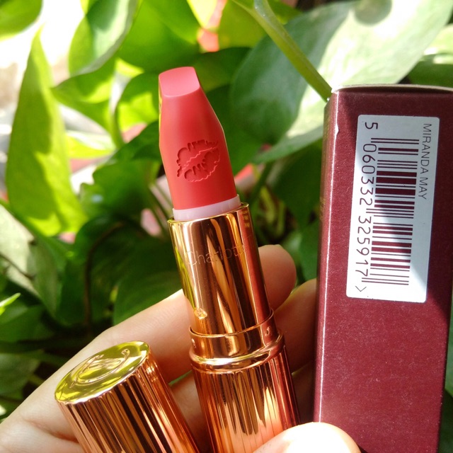 🌸Son Charlotte Tibury🌸