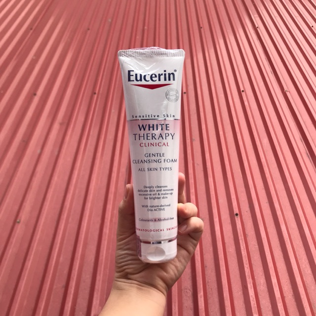 Sữa rửa mặt dịu nhẹ Eucerin WHITE THERAPY
