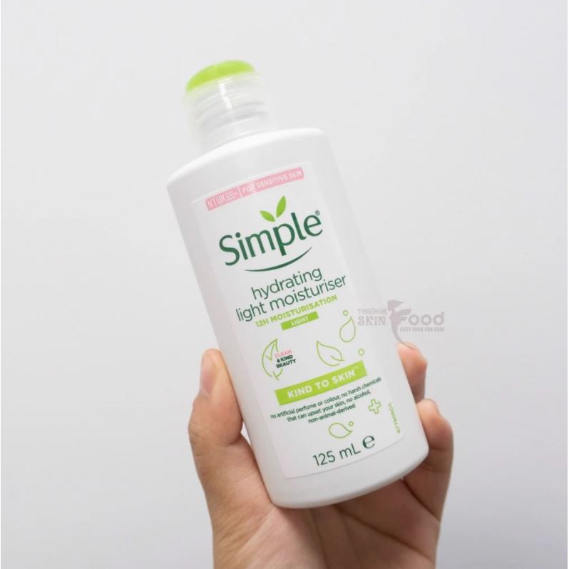 Kem Dưỡng Da Ẩm Mịn Simple Hydrating Light Moisturiser 125ml