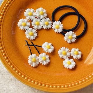 Kẹp tóc/dây buộc tóc họa tiết hoa cúc xinh xắn cho nữ