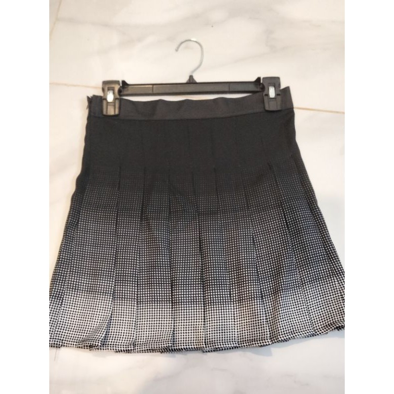Chân váy Ombre phong cách ulzzang