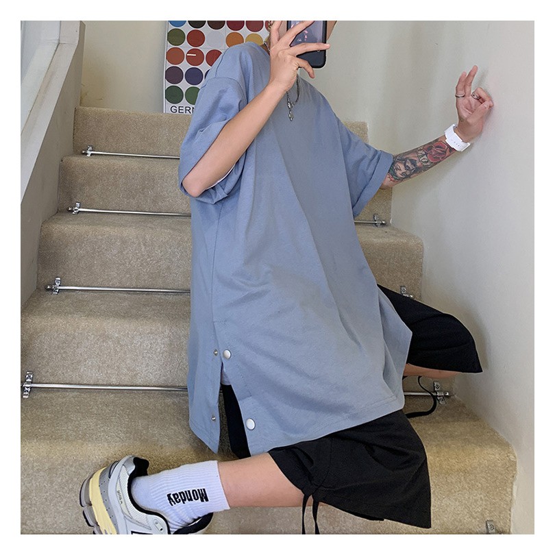 (CÓ VIDEO) ÁO THUN XẺ TÀ BASIC UNISEX THOÁNG MÁT CHẤT COTTON FORM RỘNG OVERSIZE | BigBuy360 - bigbuy360.vn