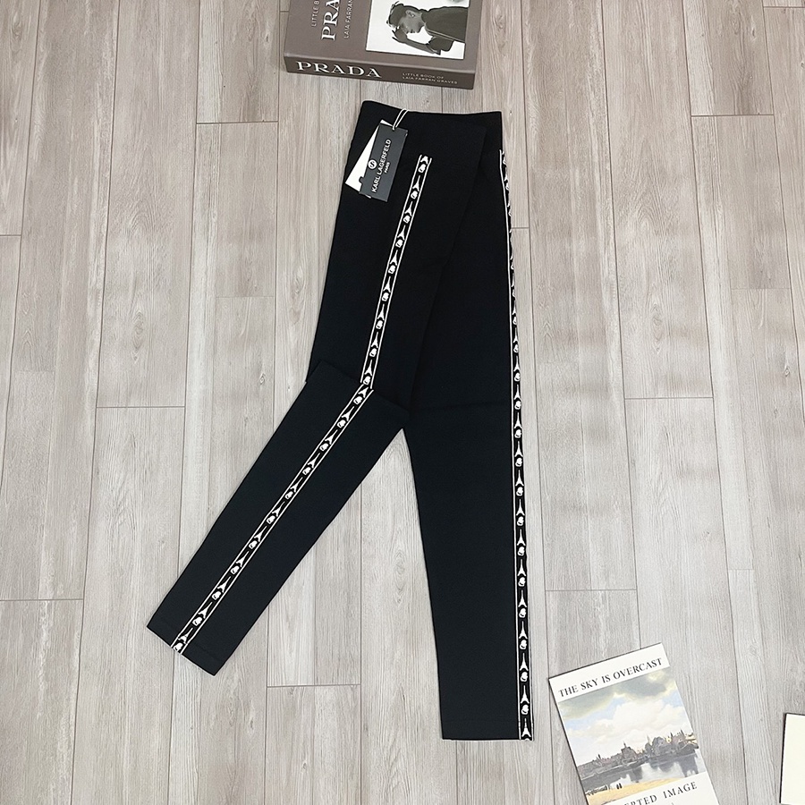 Quần Legging Dài KARL Chất Liệu Cotton Cao Cấp Thiết Kế Với 4 Chiều Thoáng Mát Mềm Mịn SO'C FASHION