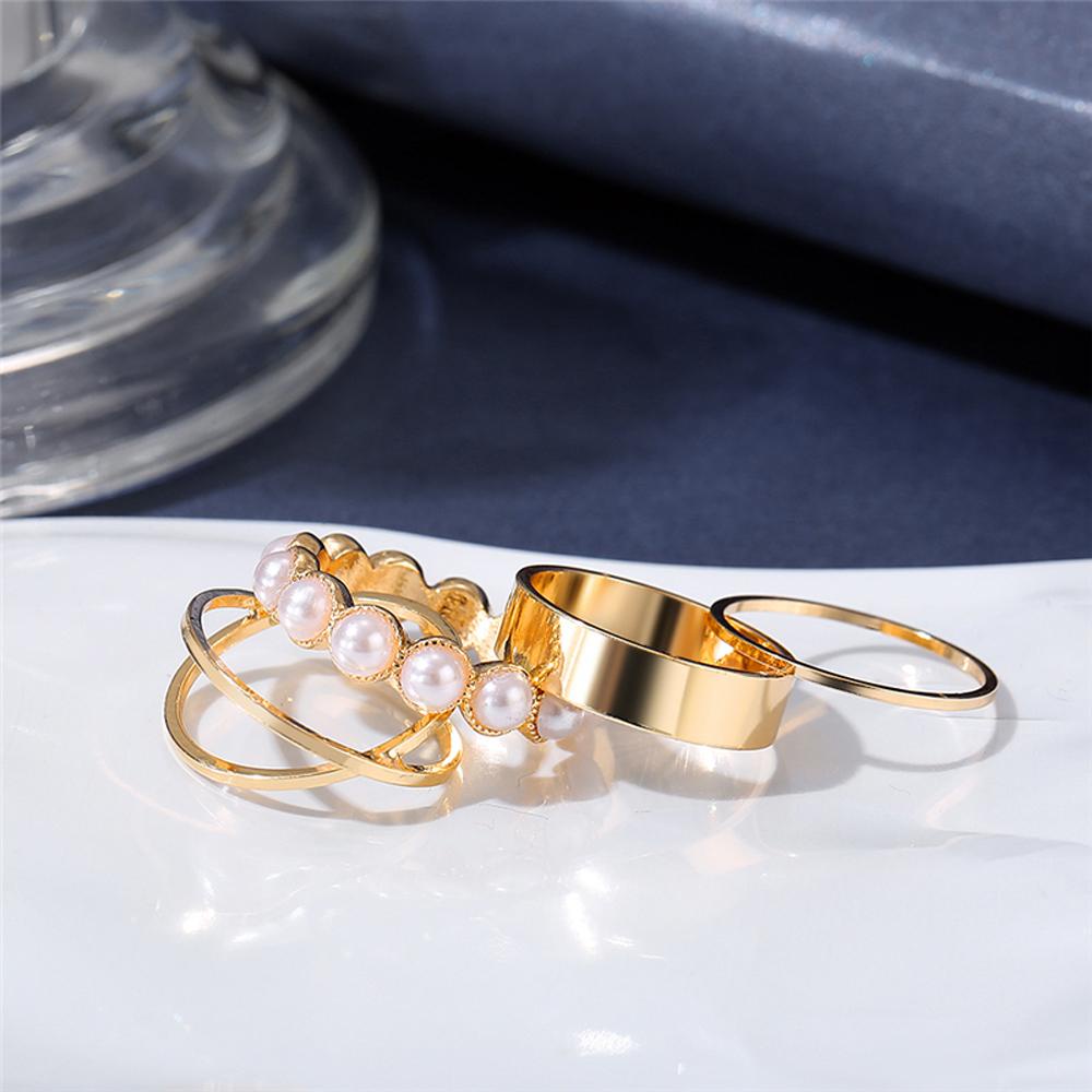 Bộ 4 Nhẫn Cưới Thiết Kế Đơn Giản Sang Trọng