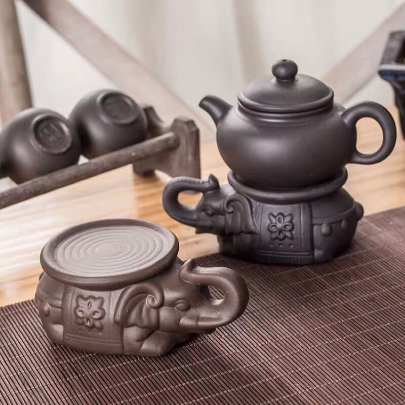 Đôn voi mini cõng ấm trà , chén, chậu bonsai