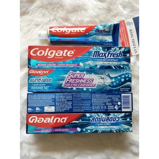 Kem đánh răng Colgate thơm mát Thái Lan