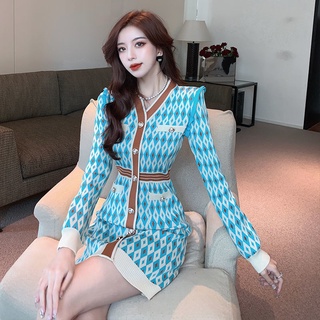 Đầm Dệt Kim Cổ Chữ V Thời Trang Thanh Lịch