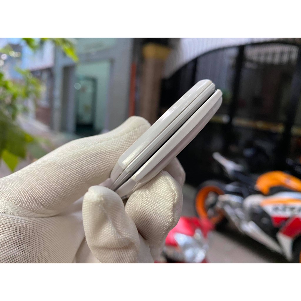 Điện thoại Nhật Fujitsu F-07B