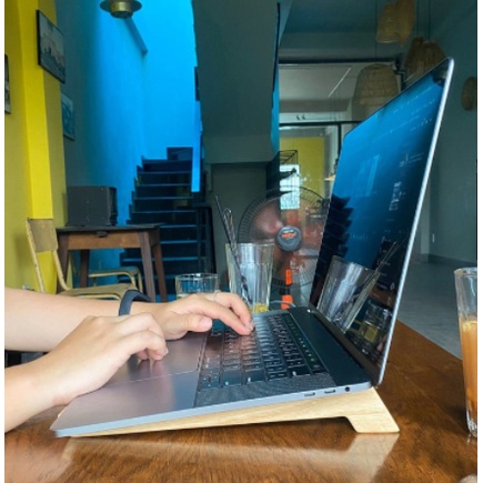 Giá đỡ tản nhiệt Laptop, Macbook, Ipad Gỗ MDF chắc chắn, hàng cao cấp