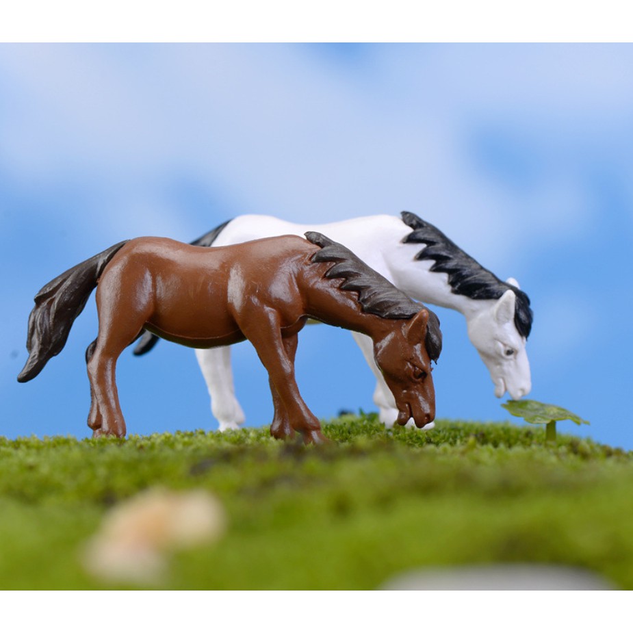 Mô hình ngựa trắng và nâu chuyên dùng trang trí tiểu cảnh, bonsai