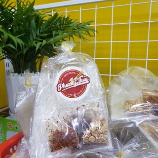 Bánh Dẻo Chấm Sốt Me Đậu Phộng