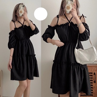 Đầm dây đen tay rời cá tính freesize