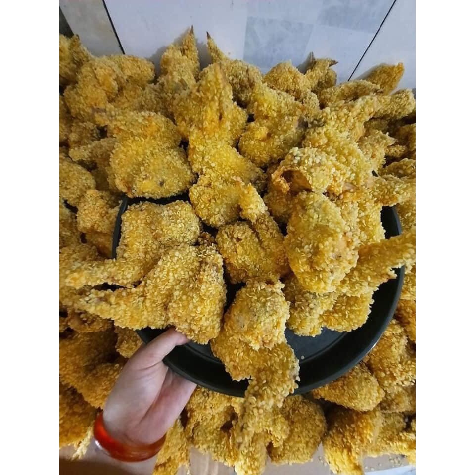 CÁNH GÀ LẮC CHÂN CHÂU