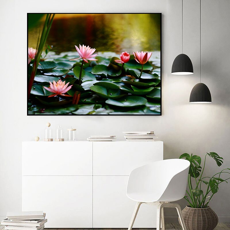 Bộ tranh sơn dầu Hamlet tô màu theo số hình hoa sen trang trí thủ công (40x50)