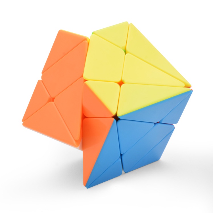 Rubik biến thể tam giác, hình trụ, hình lục giác, hình táo, hình quả chuối, hình quả chanh