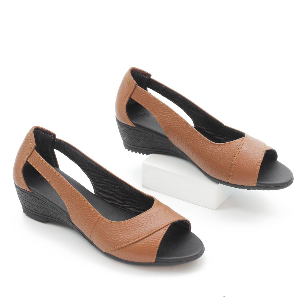 SANG CHẢNH Giày Đế Xuồng 3cm Hở Mũi Da Bò Thật Êm Chân Pixie X372 . . RẺ ĐẸP . new mùa thu NEW H2