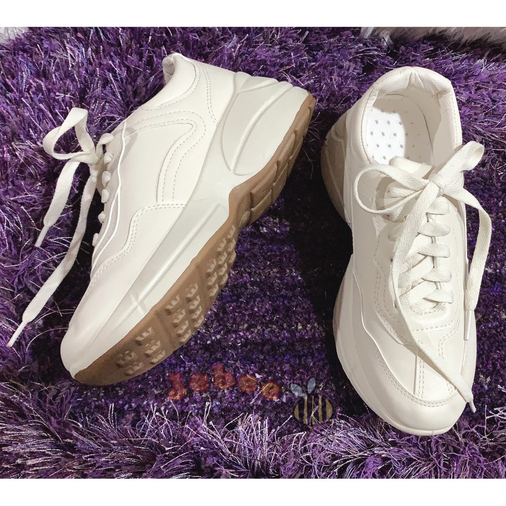 Giày Thể Thao Nữ Màu Trắng Cá Tính Đế Độn Cực Xinh - Đi Êm Chân  - Đủ Size Từ 35-40 - D55