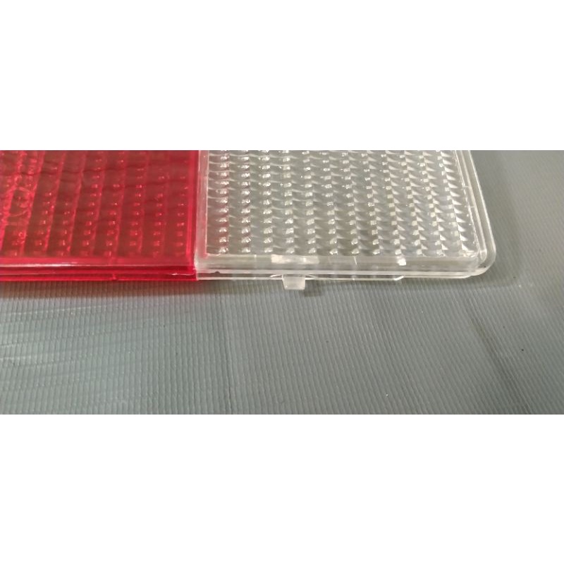 Nắp chụp đèn hậu hyundai 3t5 mighty 2 hd320 hd1000 hd270