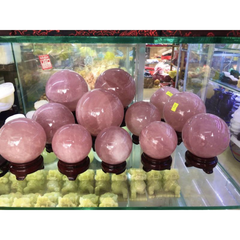 Quả Bi cầu phong thủy TA màu hồng đá nguyên khối
