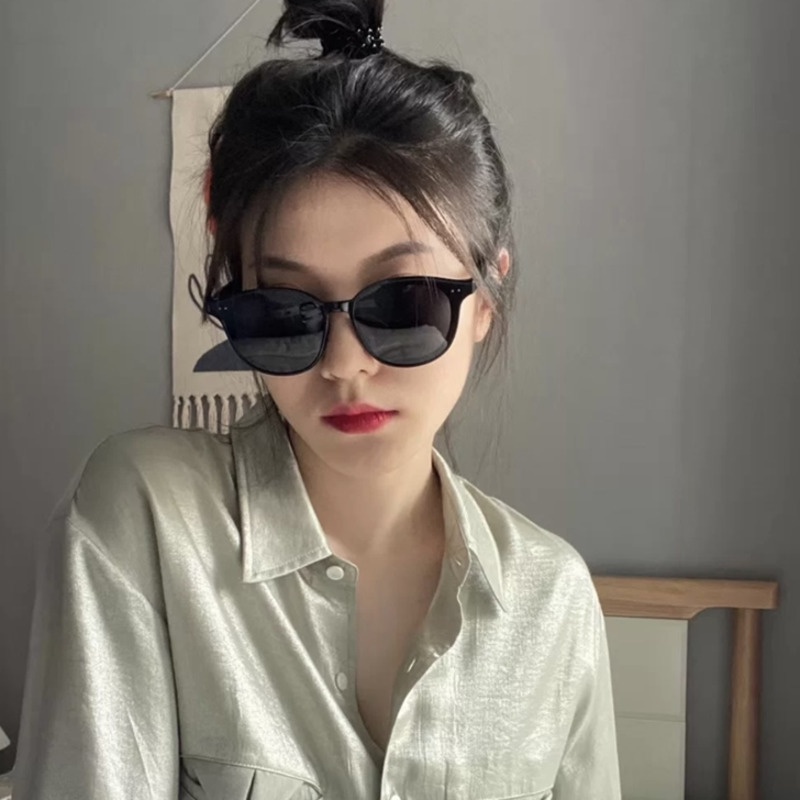Kính Mát Chống Nắng Thời Trang Dành Cho Nữ