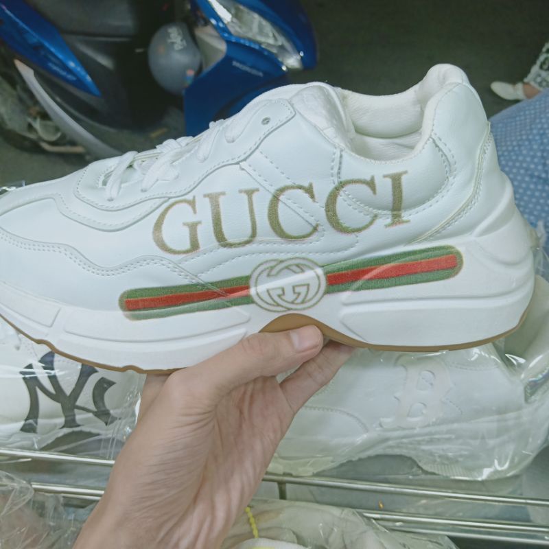 Giày Gucci phiên bản cao cấp thumbnail