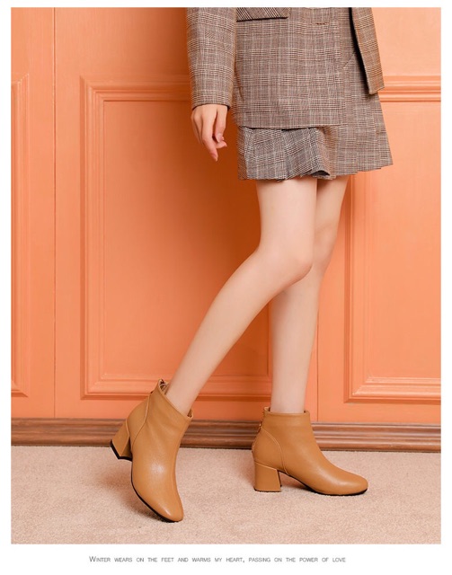 Bốt đồng giá Dusto