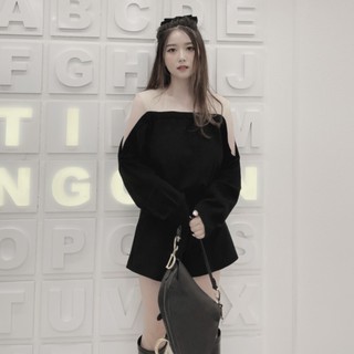 [Mã BMLT35 giảm đến 35K đơn 99K] Áo len lửng trễ vai đen TEDDY SWEATER/BL