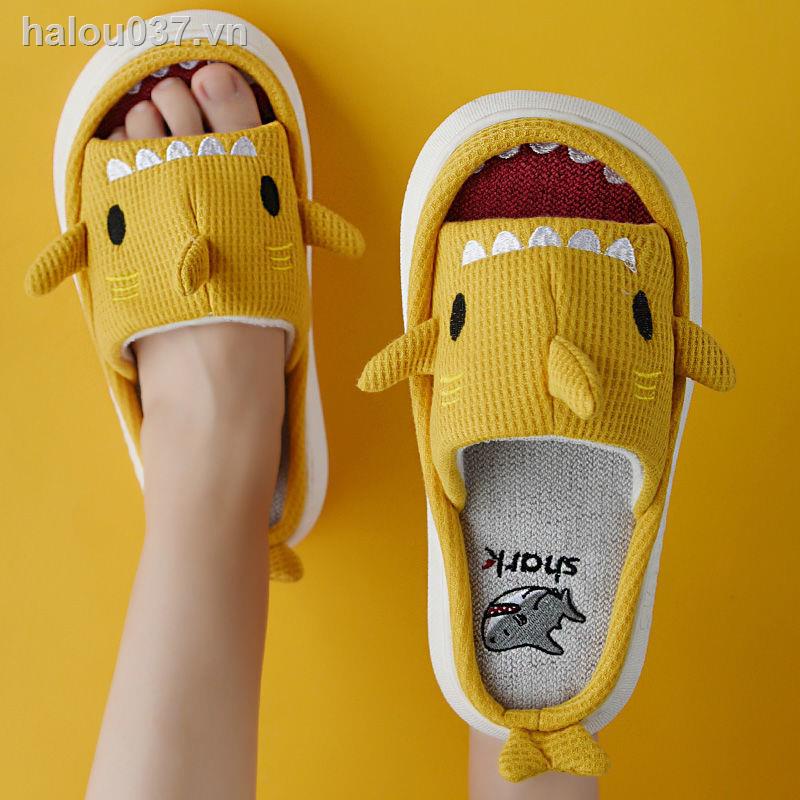 Dép Bông Đi Trong Nhà Bằng Vải Lanh Cotton Dày Dặn Kiểu Dáng Cá Mập Hoạt Hình Dễ Thương Cho Nữ