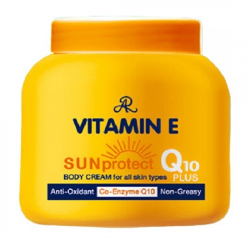 Kem Dưỡng Ẩm Aron Bổ Sung Vitamin E 200g Thái Lan