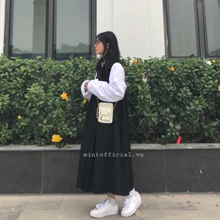 Set áo trắng đầm đen nút cúc