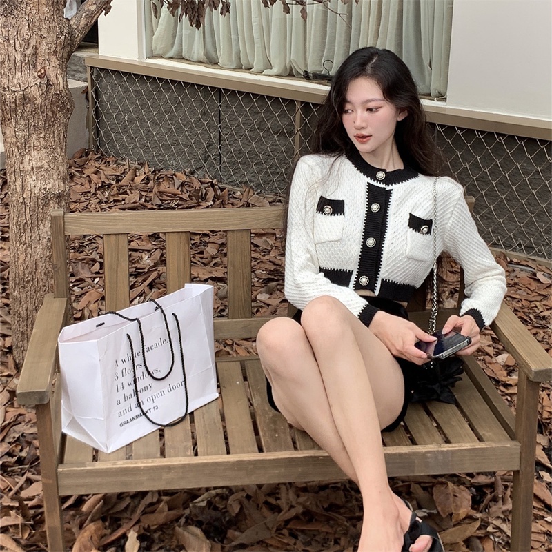HUANG YOYO Áo khoác cardigan dệt kim tay dài dáng ngắn phối màu tương phản thời trang Hàn Quốc cho nữ 2023 Cho Nữ croptop