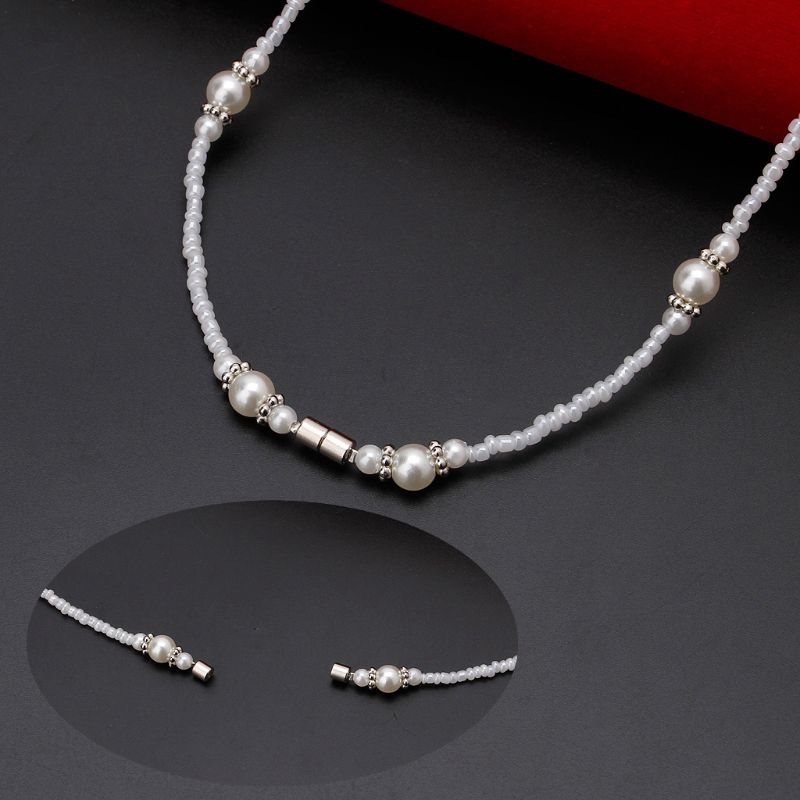 Dây đeo thẻ ID đính ngọc trai trắng có kẹp nam châm