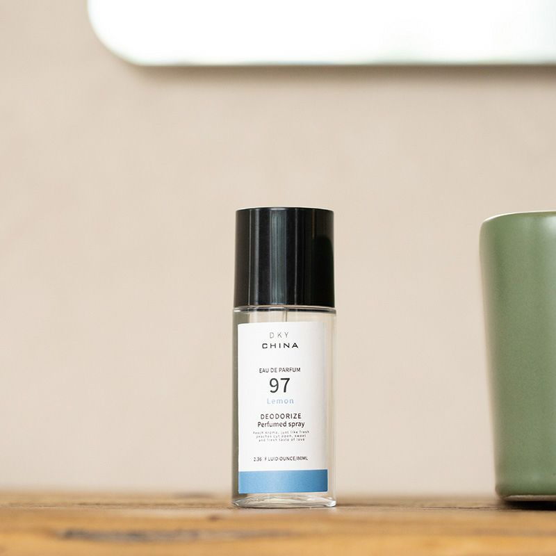 Xịt Thơm Quần Áo Dry Giúp Quần Áo Thơm Tho Hết Mùi Hôi