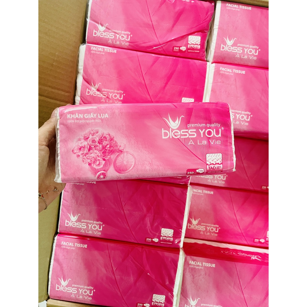 Khăn Giấy Lụa Rút 2 lớp Bless You À La Vie chính hãng cao cấp 250 tờ- 200 tờ