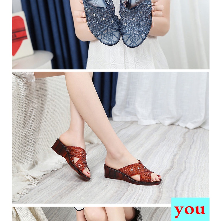 Dép Nhựa Dẻo Đế Xuồng Dày Đính Đá Thời Trang Mùa Hè Cho Nữ