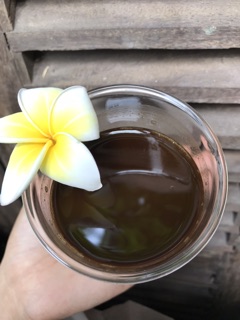 Nước gội đầu thảo dược