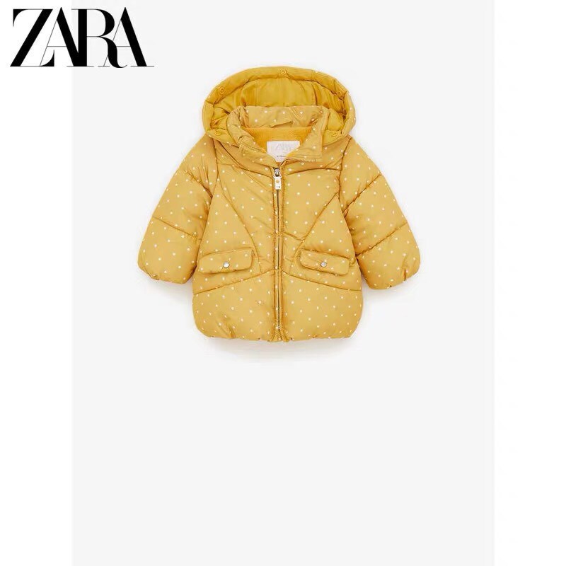 Áo phao ZARA màu vàng chấm bi