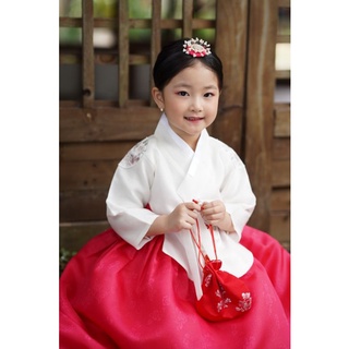 CÀI ĐẦU HANBOK CHO BÉ