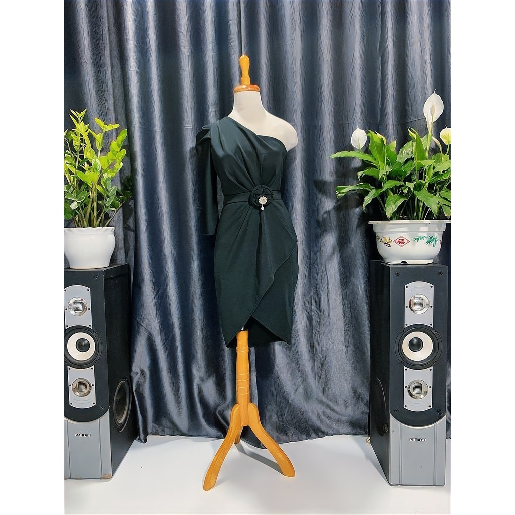 ☘️ Đầm Body Tay Dài Lệch Vai Một Bên Có Mút Ngực Chất Umi 2 Màu Đen & Trắng ☘️ | BigBuy360 - bigbuy360.vn